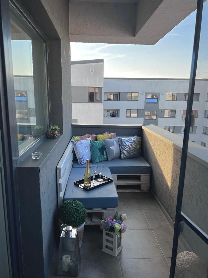 Luxurious Accommodation Floreşti Exterior foto